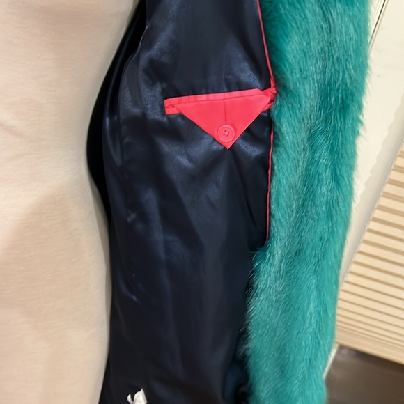 J. Crew collection Faux Fur coat size medium - Picture 7 of 7